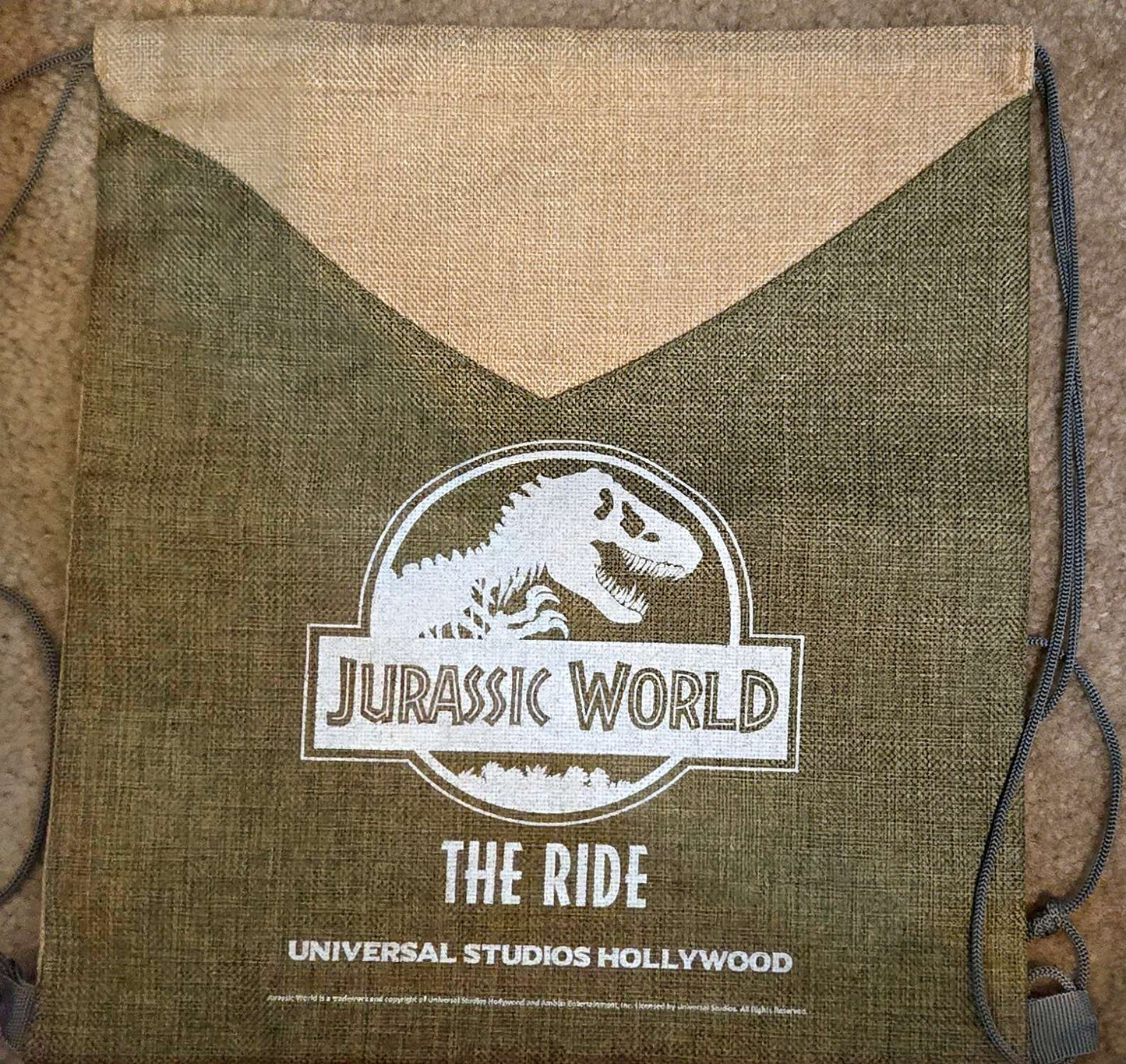 Universal Studios - Jurassic World Cinch Bag