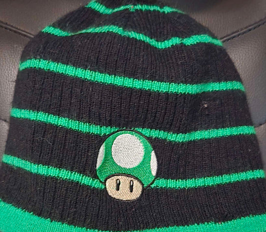 Super Mario Bros - Reversible Beanie